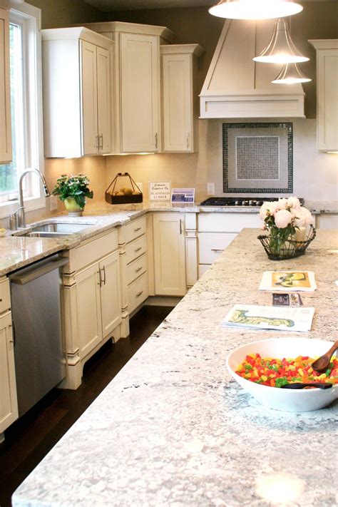 white cabinet granite colors